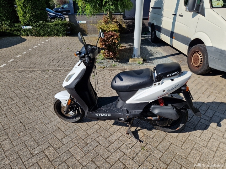 Kymco Agility wit