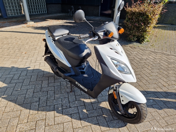 Kymco Agility wit