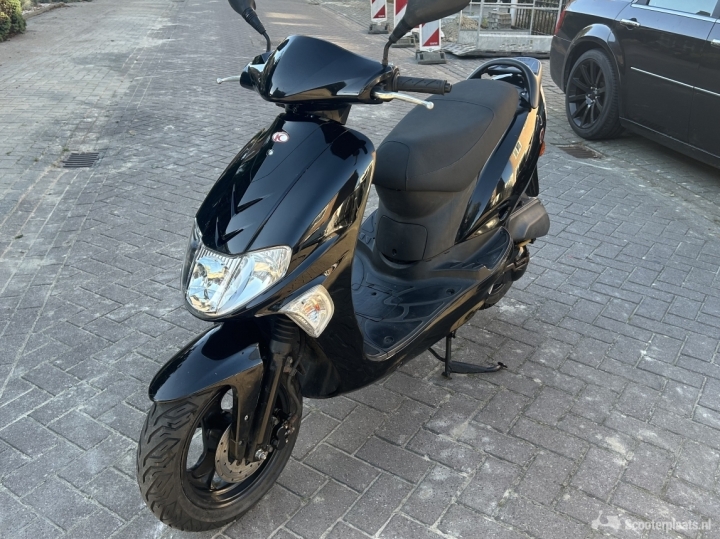 Kymco Vitality zwart