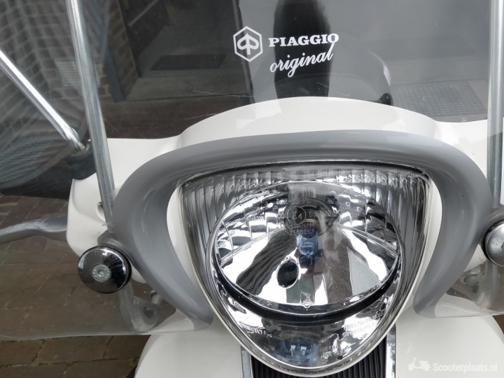 Piaggio Liberty wit