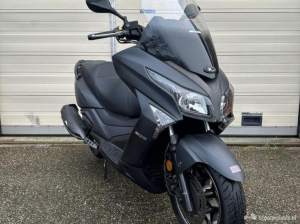 Kymco Downtown 300i grijs