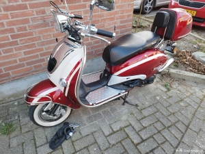 Scooter berini bella milano 