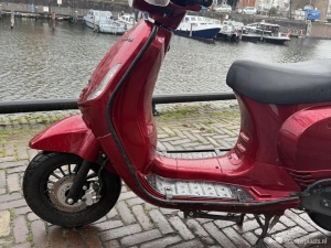 Piaggio Overig rood